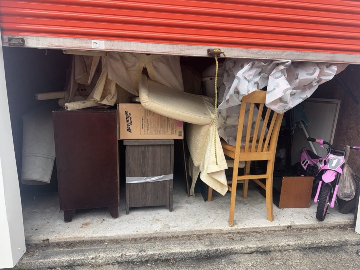 10 x 10 storage unit in Douglasville, GA