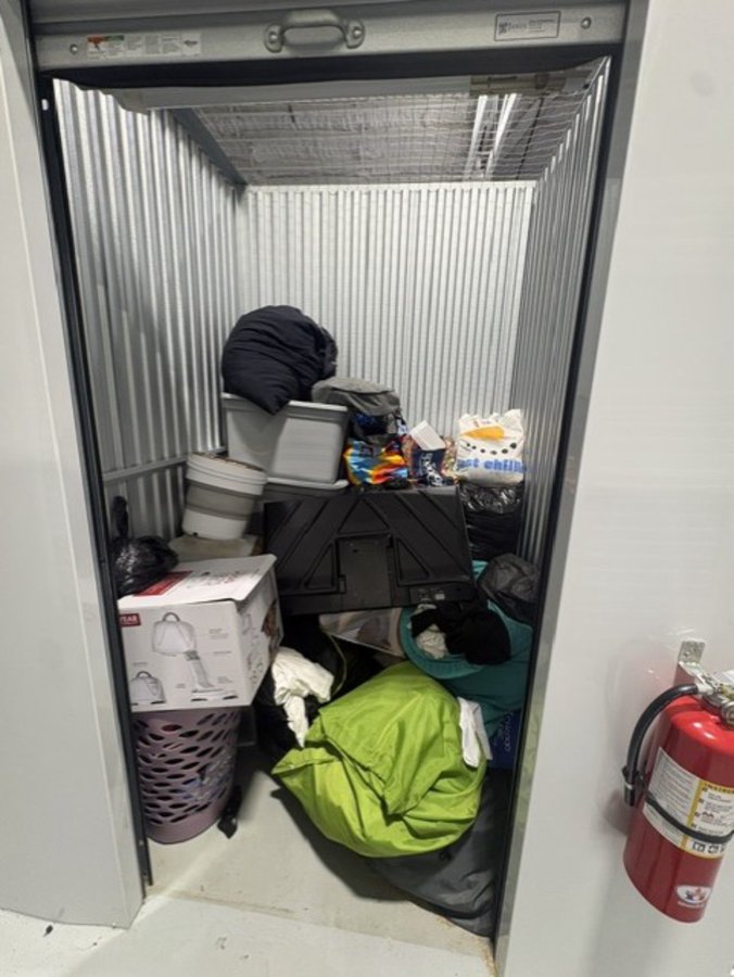 5 x 5 storage unit in Cicero, IL