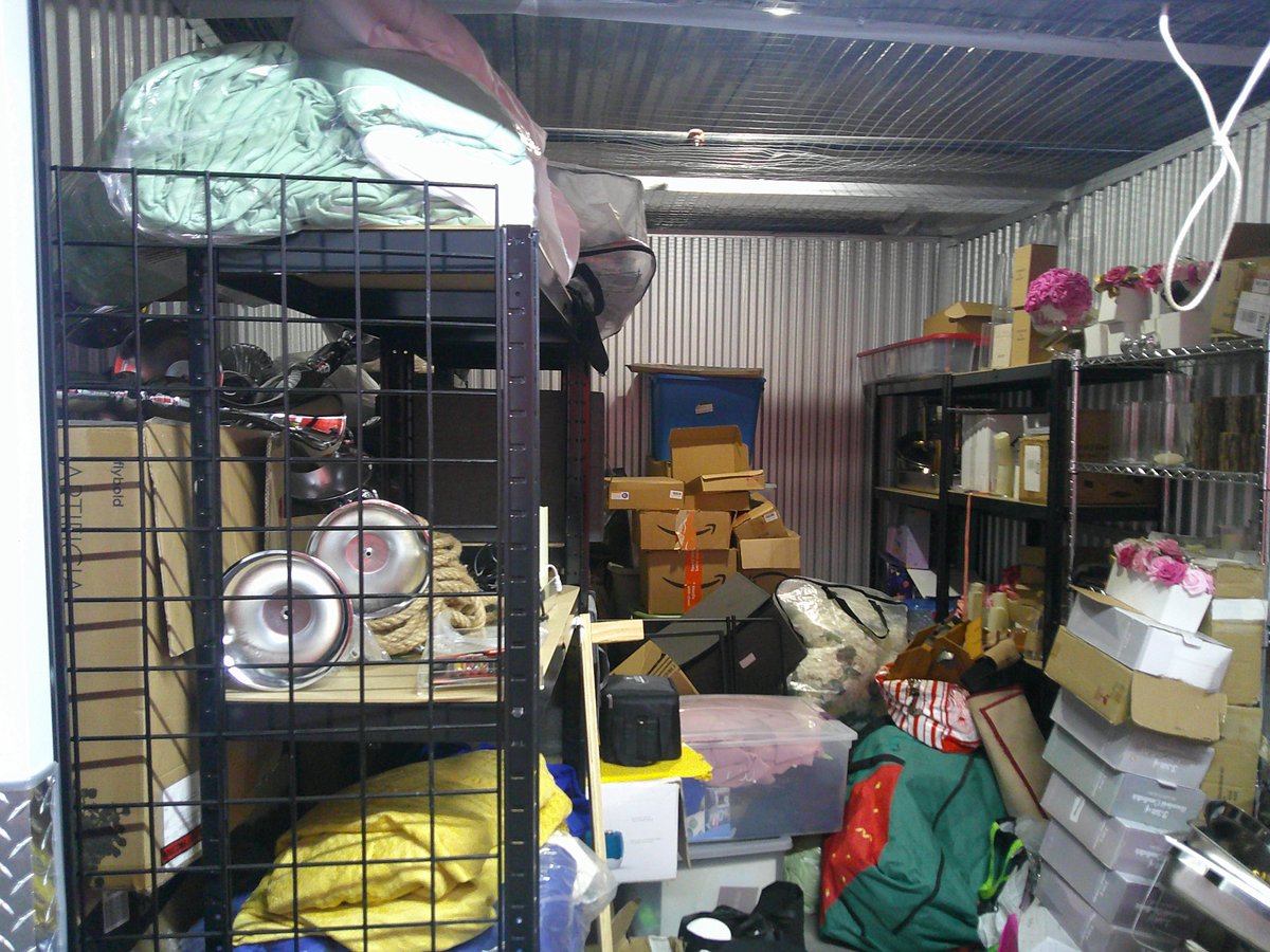 10 x 14 storage unit in Valley Stream, NY
