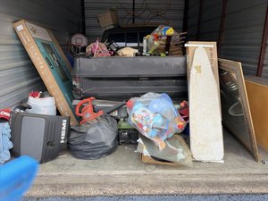 10 x 20 unit in Memphis