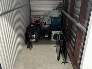 5 x 10 unit in Newnan