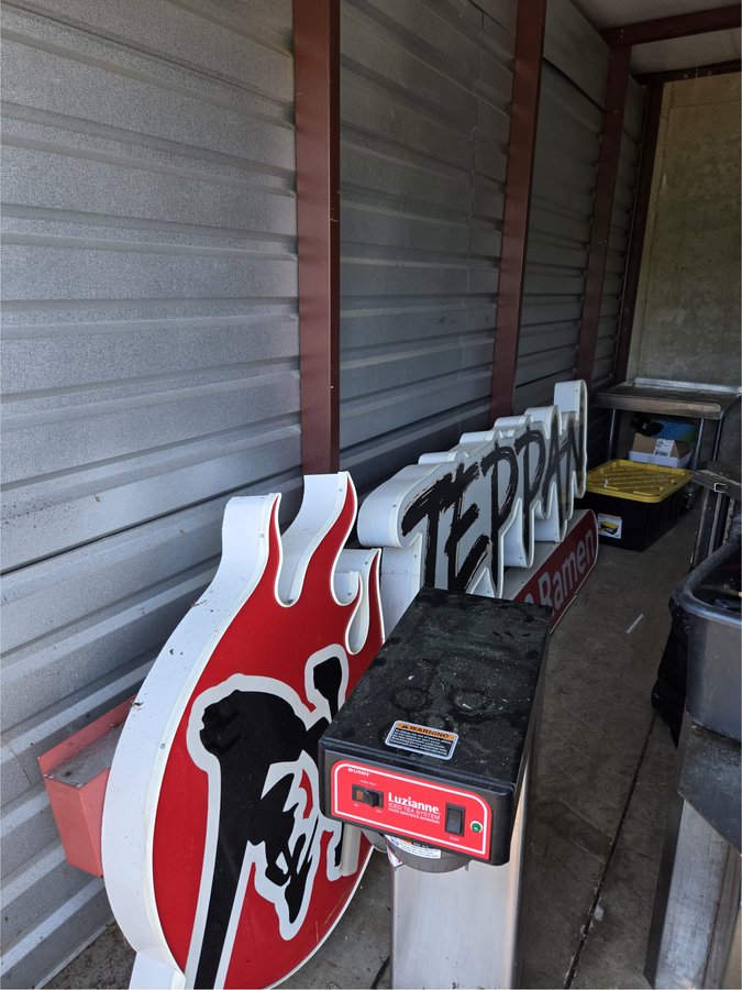 10 x 20 storage unit in Buford, GA