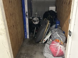 5 x 10 unit in East Point