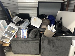 10 x 10 unit in Newnan