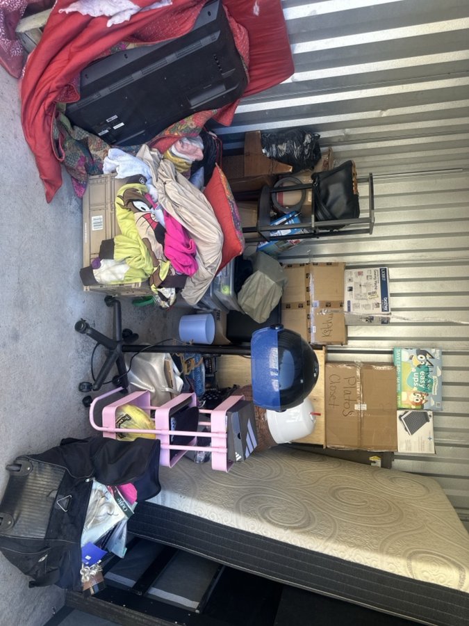 10 x 10 storage unit in Newnan, GA