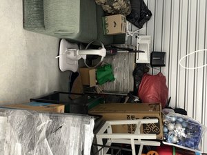 10 x 10 unit in Newnan