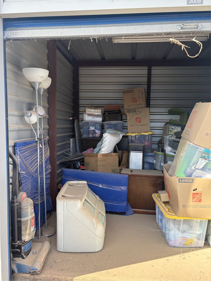 10 x 10 storage unit in Odessa, TX