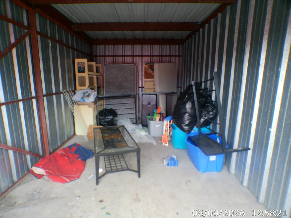 10 x 20 storage unit in Warrensville HTS, OH
