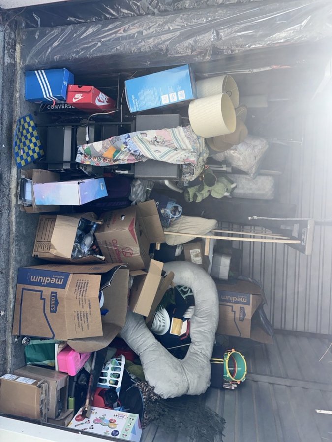 10 x 10 storage unit in Austell, GA