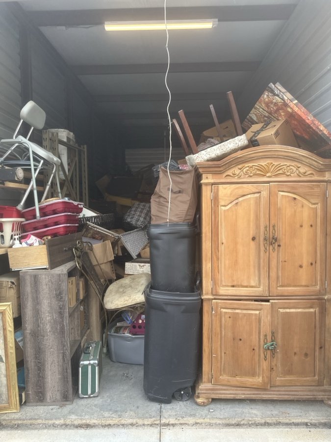 10 x 30 storage unit in Fayetteville, GA