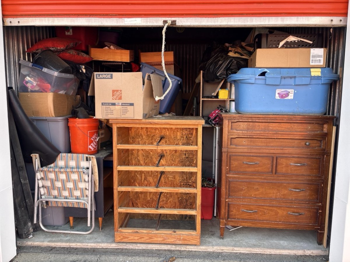 10 x 15 storage unit in Brick, NJ