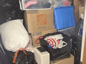 10 x 15 storage unit in Glen Burnie, MD