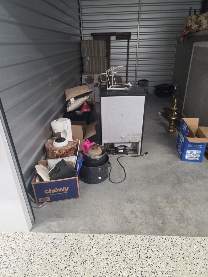 10 x 15 storage unit in Durham, NC