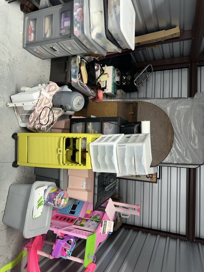 10 x 8 storage unit in Fayetteville, GA