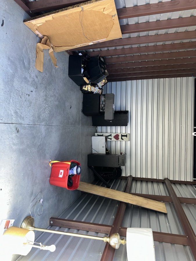 10 x 15 storage unit in Fayetteville, GA