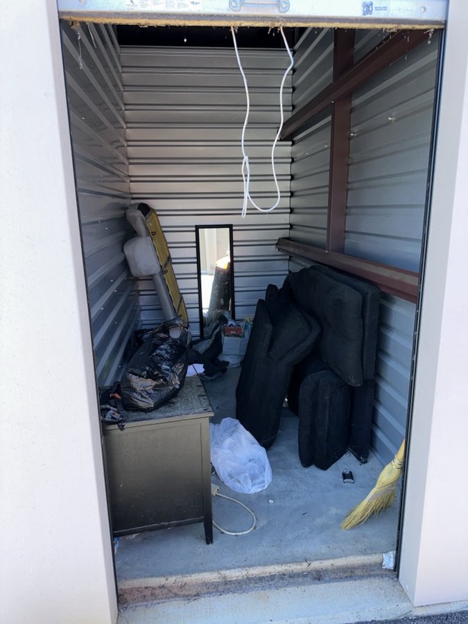 5 x 10 storage unit in Fayetteville, GA