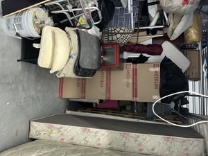 10 x 15 unit in Fayetteville