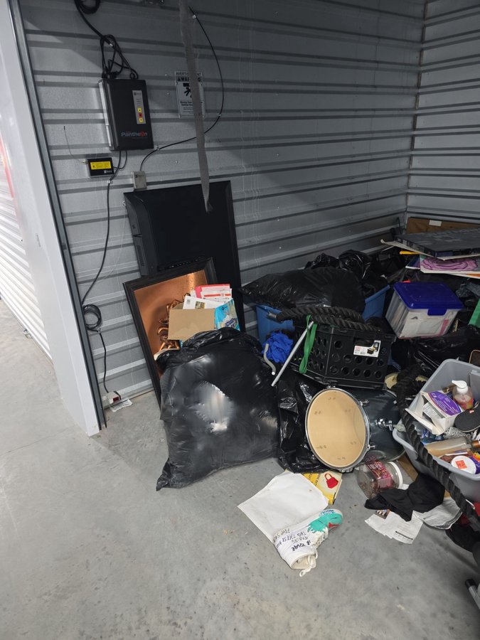 10 x 10 storage unit in Durham, NC