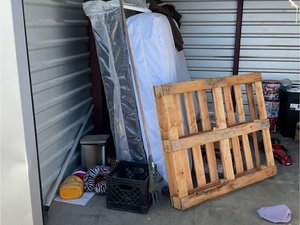 10 x 10 unit in Odessa