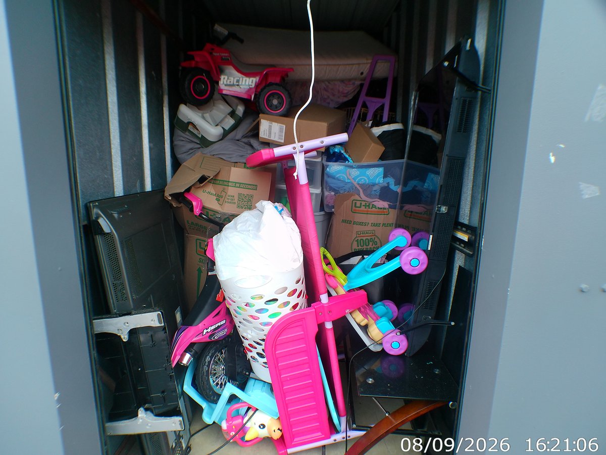 10 x 10 storage unit in Warrensville HTS, OH