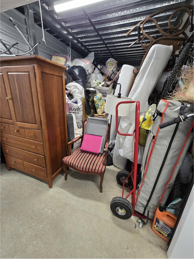 10 x 25 storage unit in Huntersville, NC