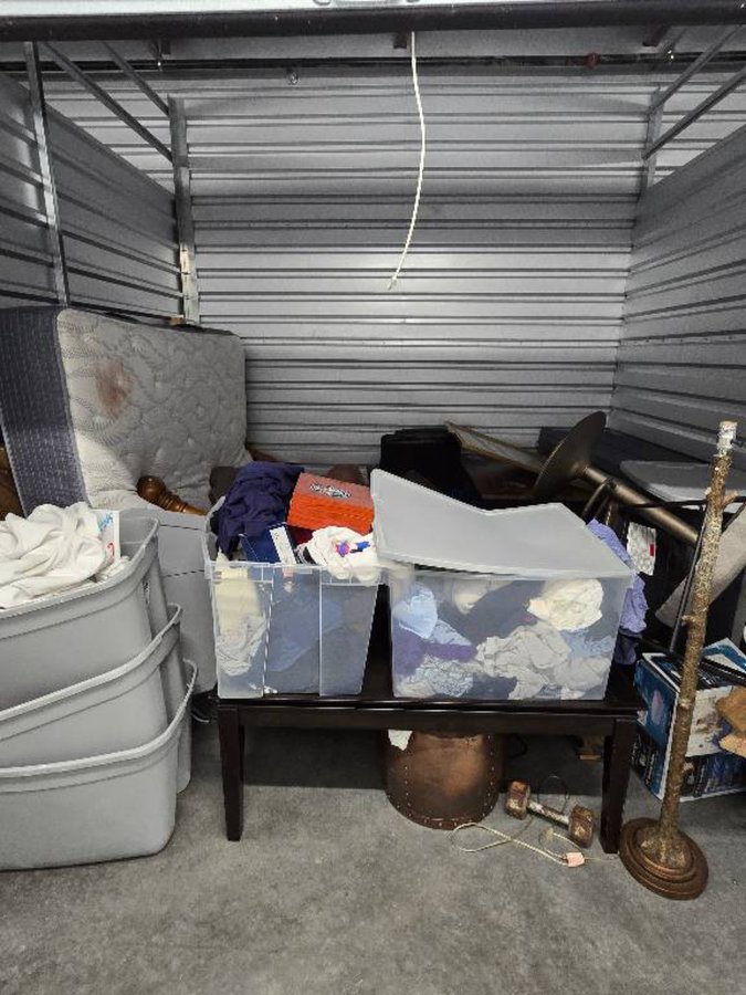 10 x 10 storage unit in Memphis, TN
