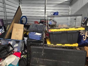 10 x 10 unit in Memphis