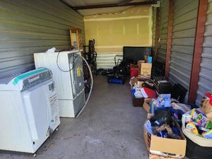 10 x 20 unit in Florissant