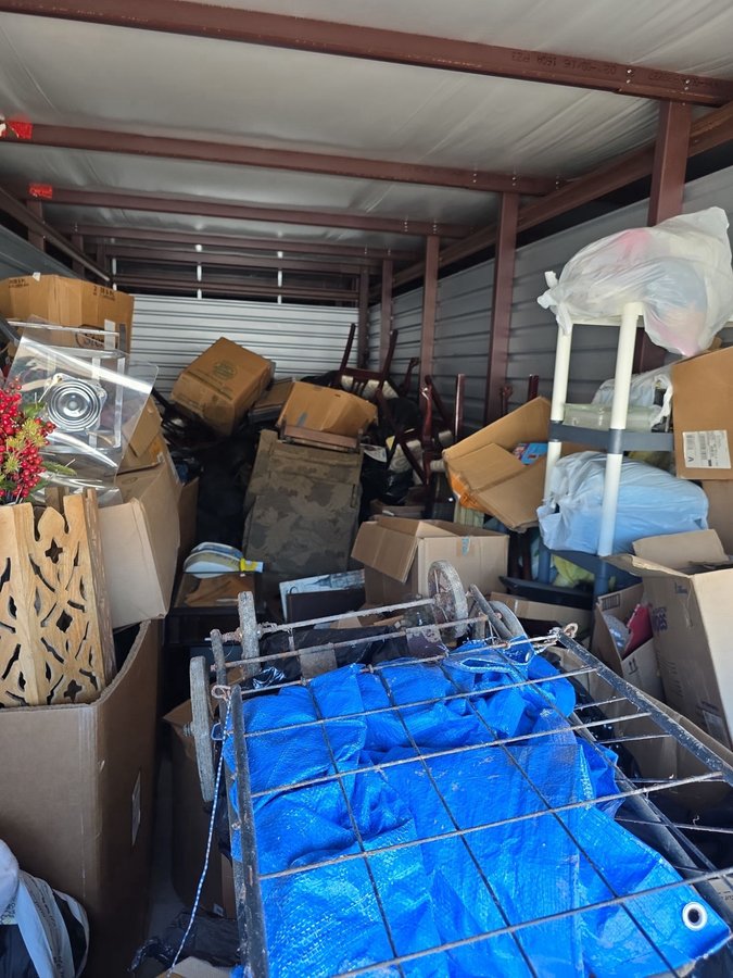 10 x 30 storage unit in Durham, NC