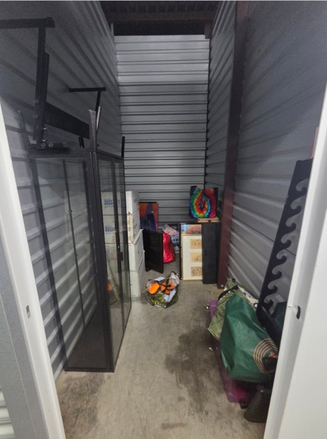 5 x 10 storage unit in Capitol Heights, MD
