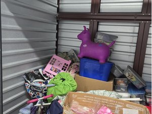 9 x 5 unit in Irvington