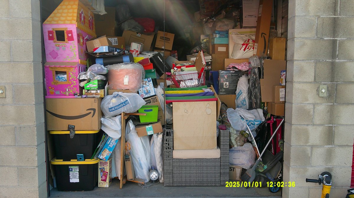 10 x 30 storage unit in Las Vegas, NV