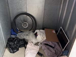 5 x 5 unit in Montclair