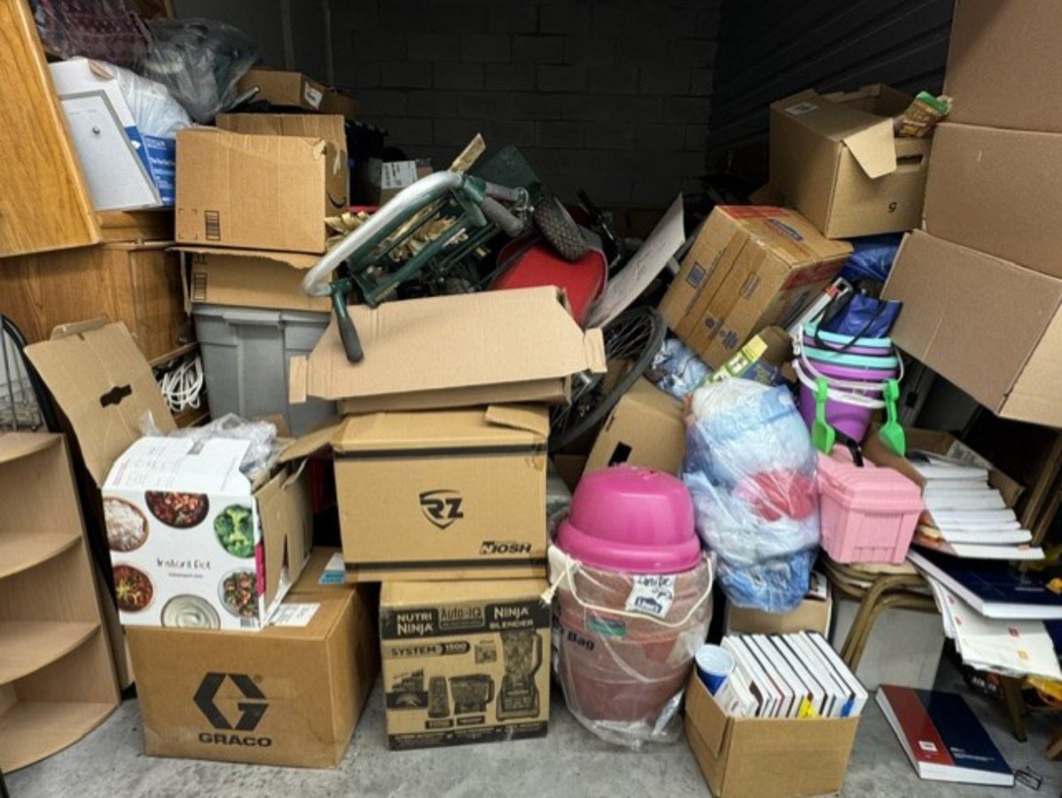 10 x 15 storage unit in Gainesville, FL
