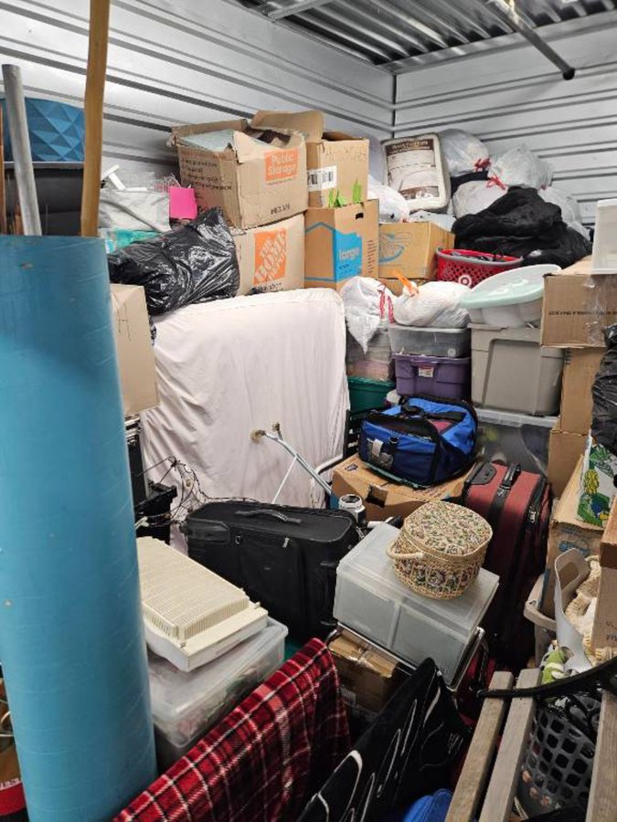 10 x 15 storage unit in Glendale, AZ