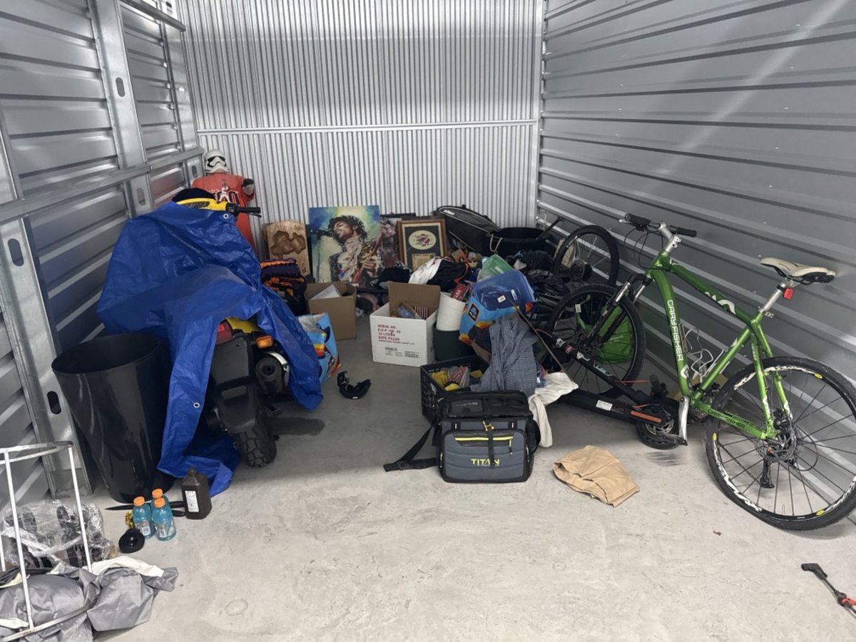 10 x 15 storage unit in Baltimore, MD