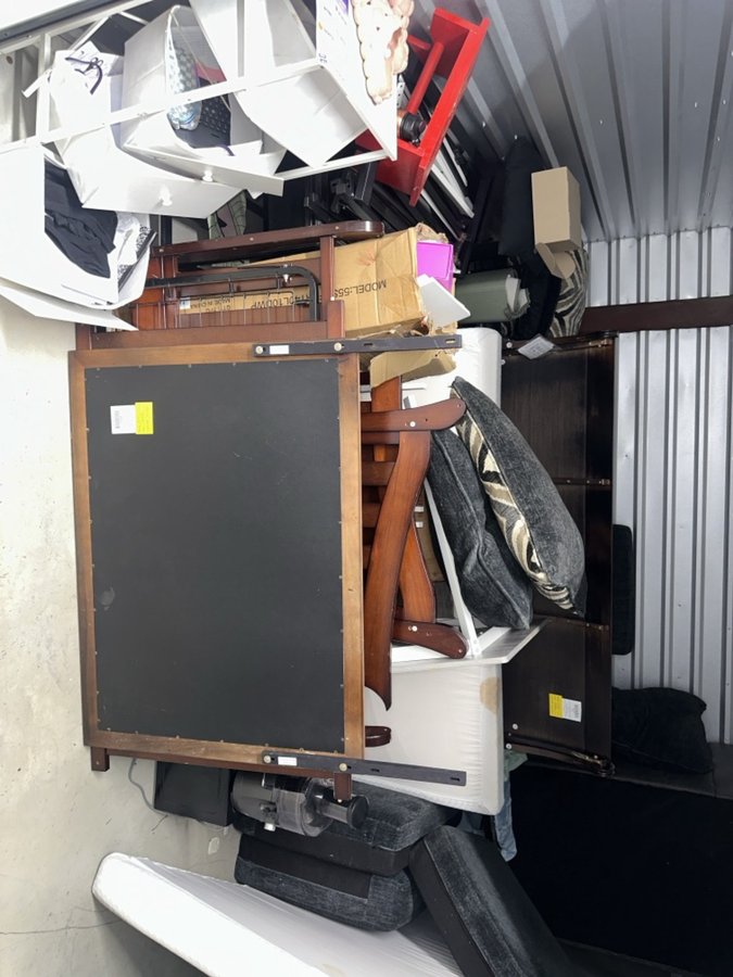 15 x 10 storage unit in Newnan, GA