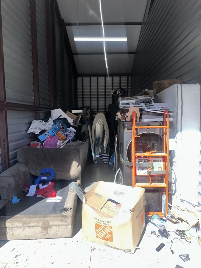 10 x 30 storage unit in Fayetteville, GA