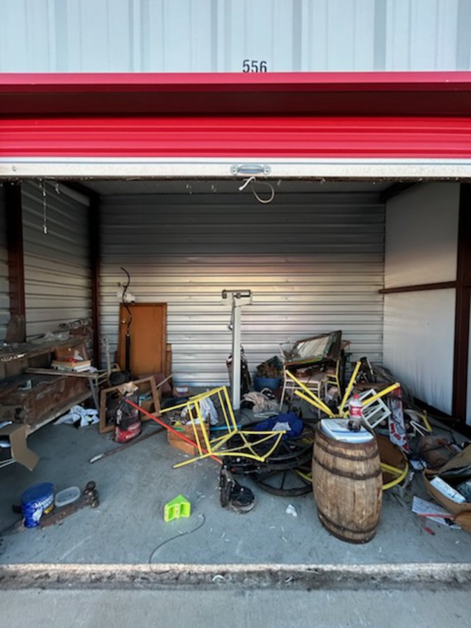 15 x 10 storage unit in Terrell, TX