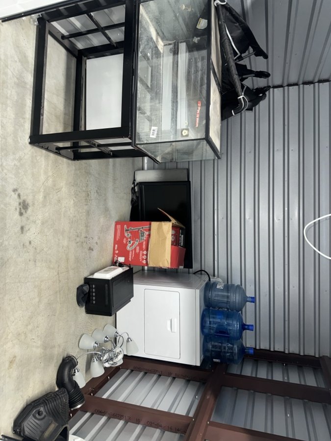 10 x 8 storage unit in Fairburn, GA