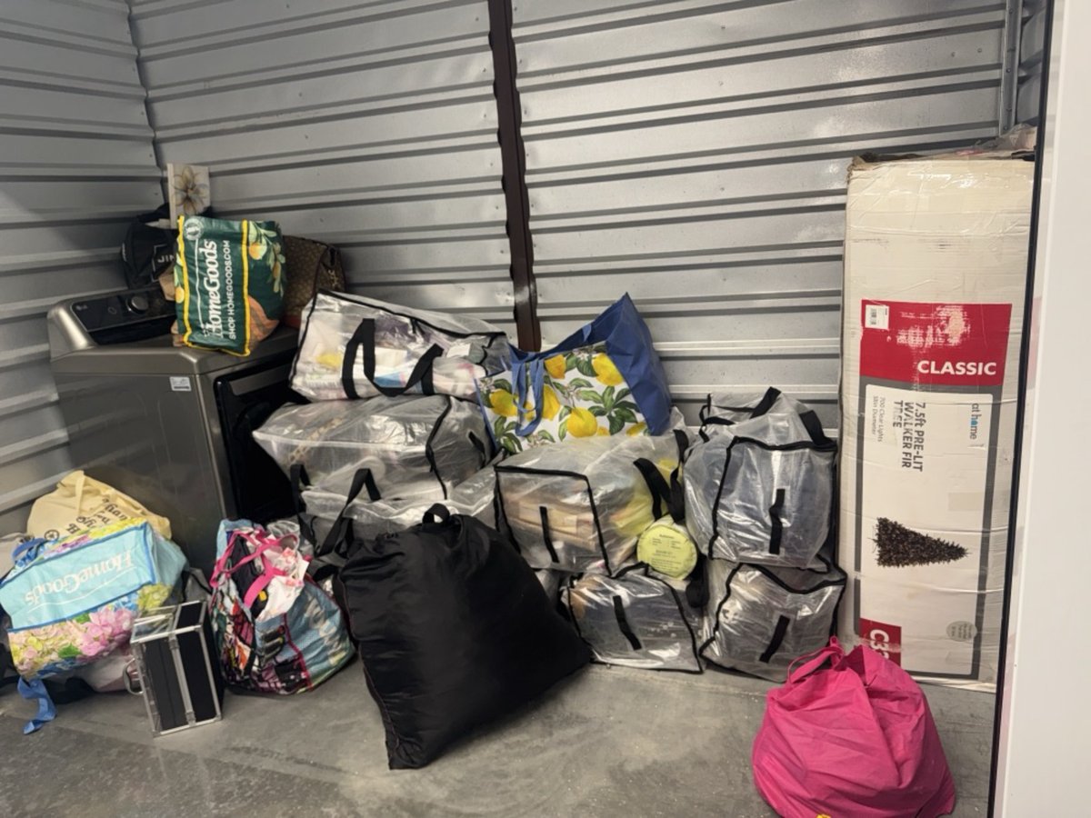 10 x 5 storage unit in Fayetteville, GA