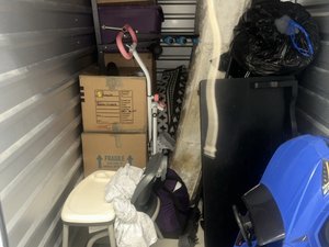 5 x 10 unit in Columbus