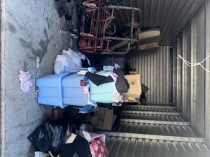 10 x 30 unit in Lagrange