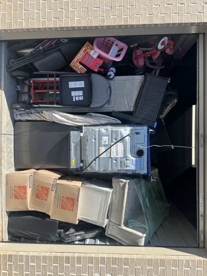 10 x 30 storage unit in Fayetteville, GA
