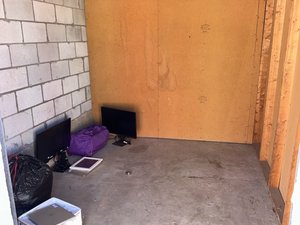 8 x 10 unit in Douglasville