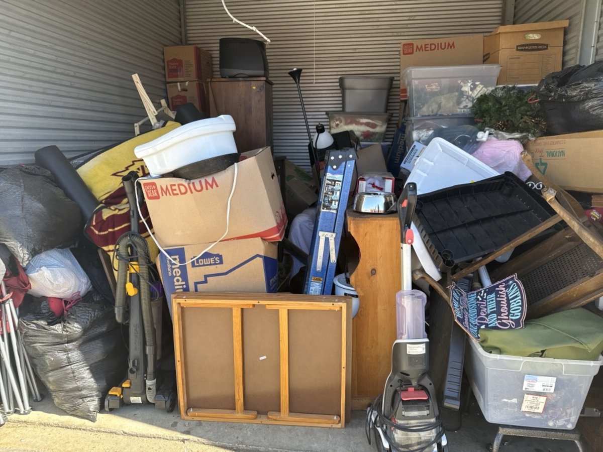 10 x 10 storage unit in Memphis, TN