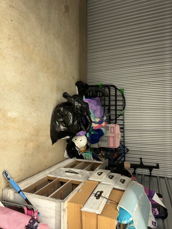 15 x 10 storage unit in Lagrange, GA