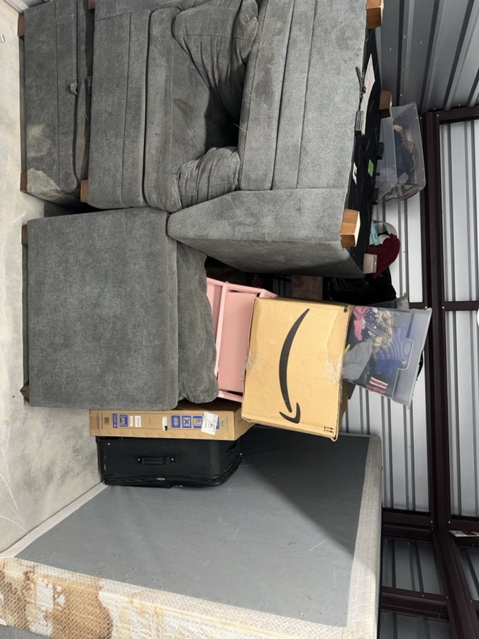 10 x 8 storage unit in Fayetteville, GA