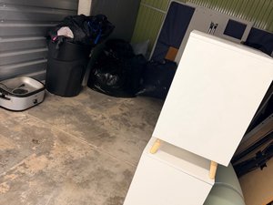 10 x 10 unit in Des Moines