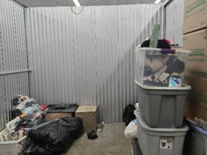 10 x 10 unit in Saint Ann